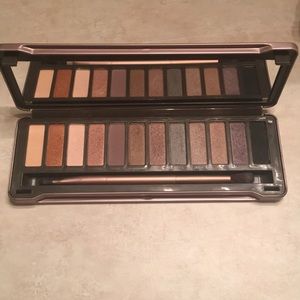 Urban Decay Naked 2